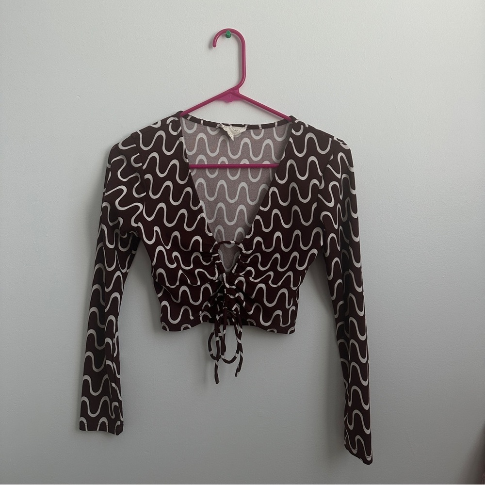 Meraki Long Sleeve Crop Top